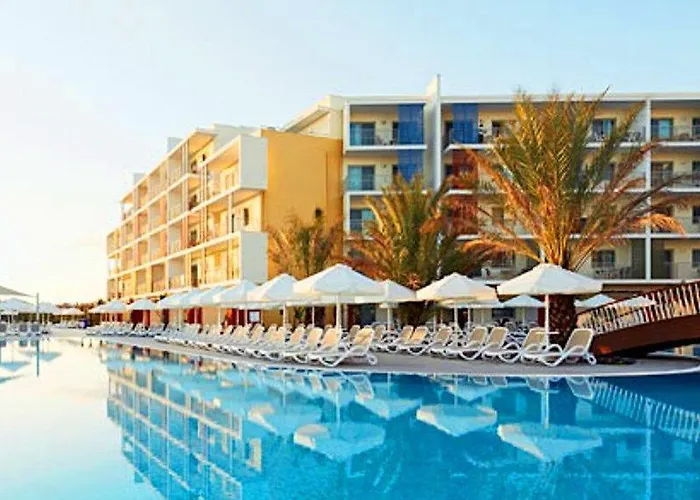 Sunwing By Barut فندق